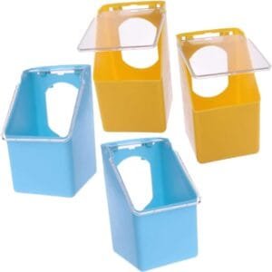 Yardwe 1 Juego Caja De Alimentación para Palomas Plato De Comida para Pájaros Comedero para Pájaros con Diseño De Hebilla Comedero para Palomas Comedero para Codornices Páginas 4 Piezas