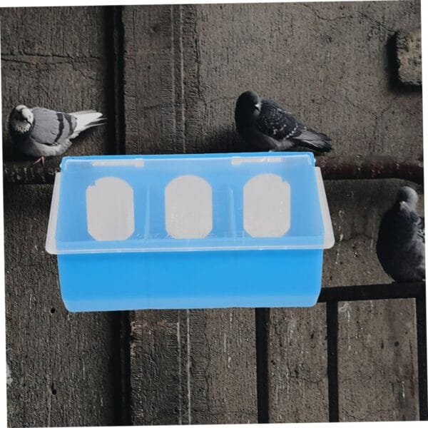 Yardwe 2 Piezas Caja para Colgar Palomas Comedero para Pollitos Plato De Comida para Pájaros Comedero para Patos Dispensador De Alimentos para Mascotas Bebedor De Palomas Blue Páginas - Image 2